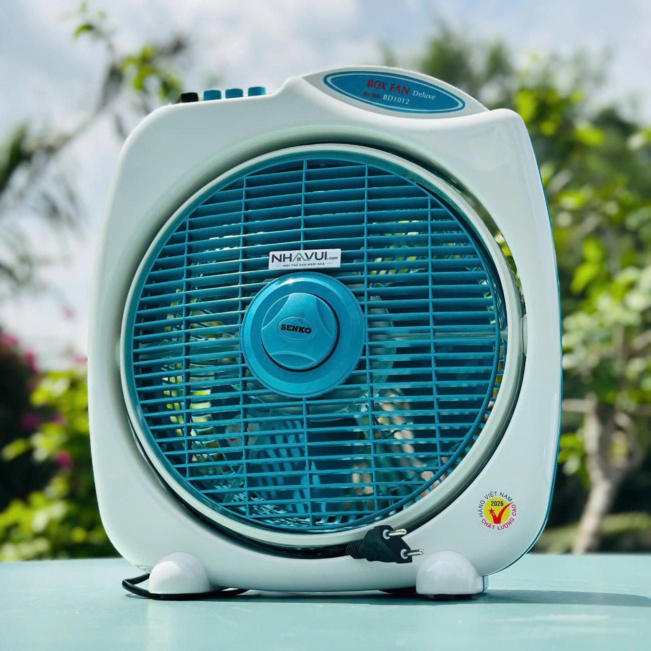 Quạt hộp Senko BD1012 40W 3 cánh màu Kem Môn, Kem Cốm, Kem Xám