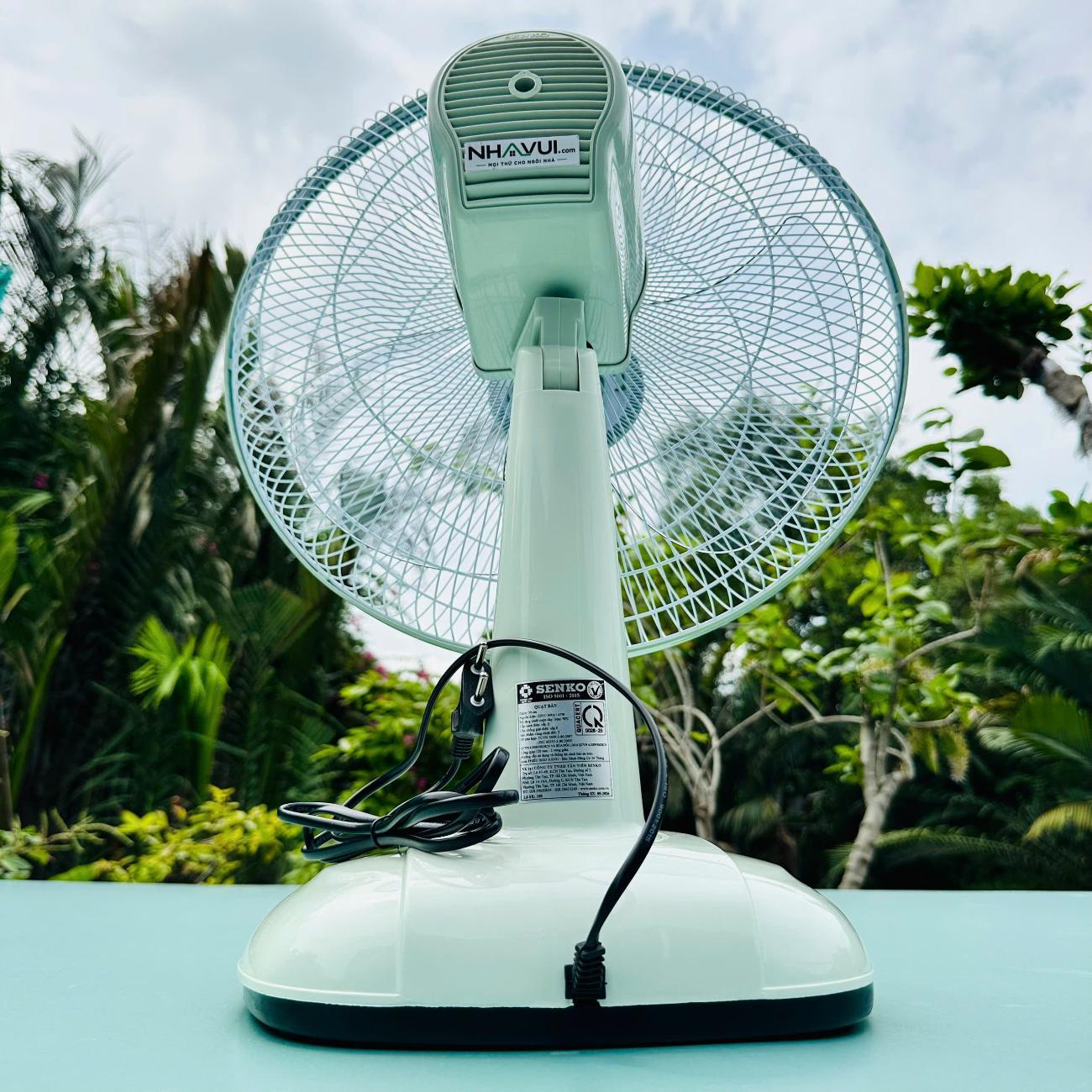 Quạt bàn B4 Senko B1616 47W nút bấm màu Kem nâu, Kem môn, Kem cốm