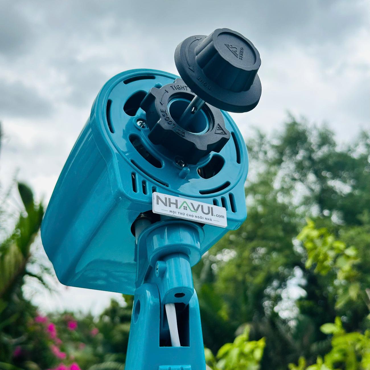 Quạt đứng có hẹn giờ Senko DH1600 3 cánh 16 inch