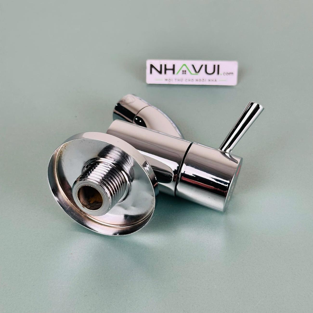 Vòi hồ đồng thau mạ chrome Luco – dùng cấp và xả nước lạnh