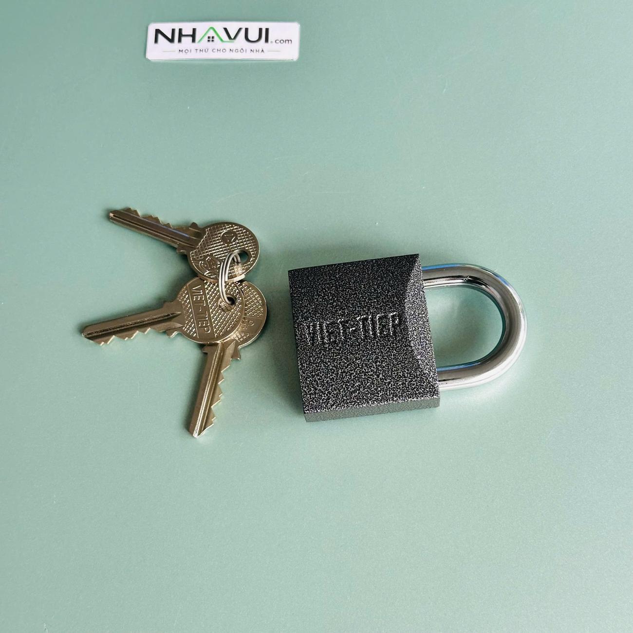 Khóa treo bấm gang Việt Tiệp 01565