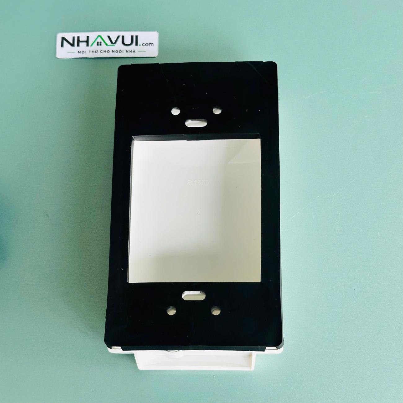 Mặt che phòng thấm nước MPE A223V