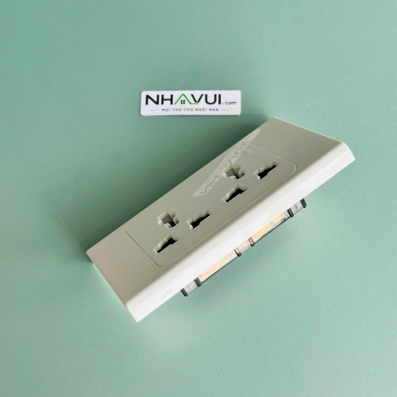 Ổ cắm đôi đa năng đế liền MPE A20UESM2N 16A