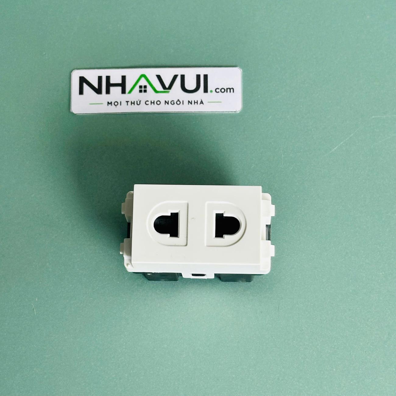 Ổ cắm 2 chấu MPE A6USV