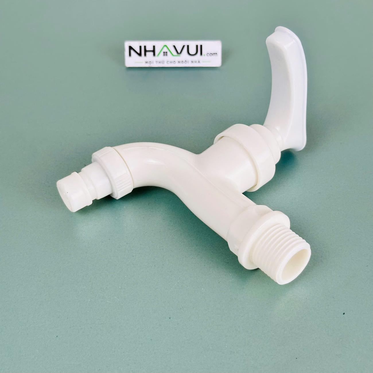 Vòi nước tay gạt nhựa trắng – dùng cấp và xả nước