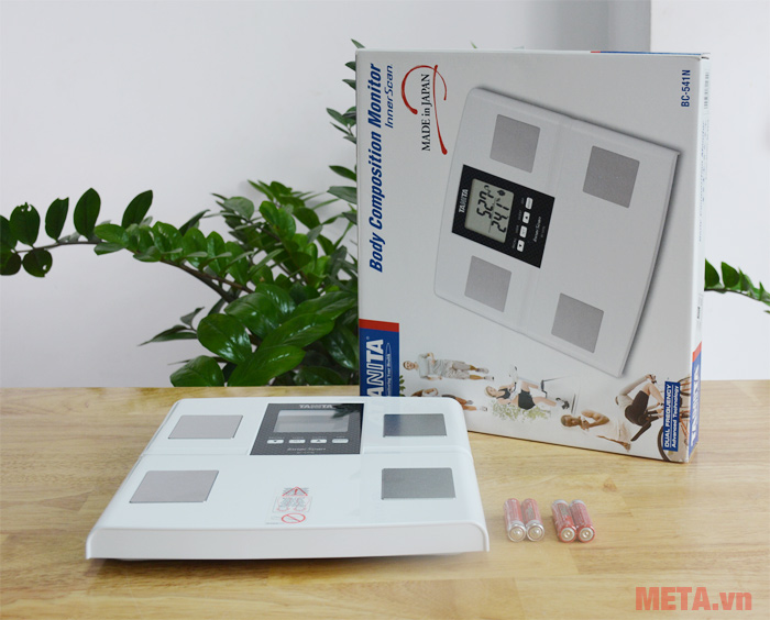 Cân phân tích cơ thể Tanita BC-541N
