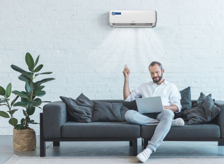 Điều hòa Nagakawa 1 chiều 18.000 BTU NS-C18R2T30