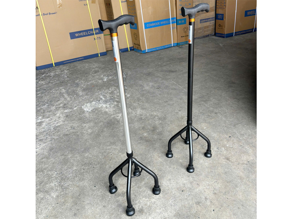 Gậy tập đi 4 chân Lucass VC32 (B932)