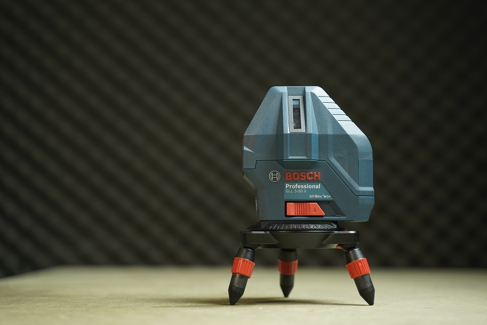 Máy cân mực laser Bosch GLL 5-50X 5 tia đỏ (0601063N80)