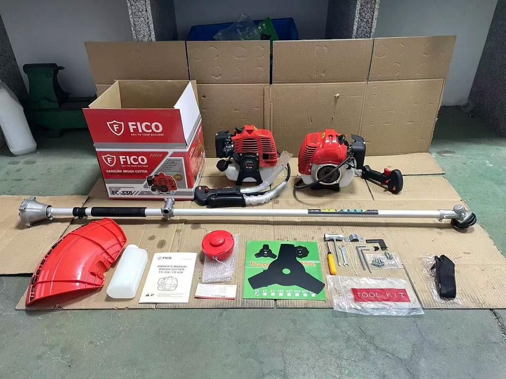 Máy cắt cỏ chạy xăng 2 thì Fico FC-330H