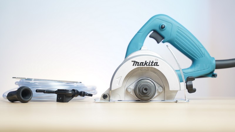 Máy cắt gạch đá Makita 4100NH3 1200W đĩa 110 mm