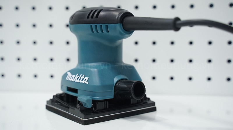 Máy chà nhám rung Makita BO4557 180 W đế 112 × 102 mm