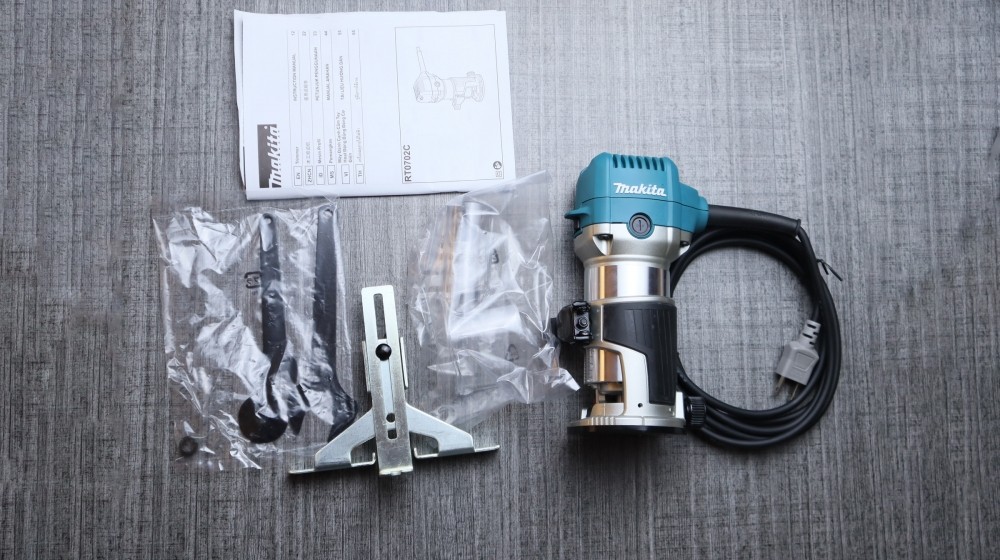 Máy đánh cạnh Makita RT0702C 710 W, 10.000 – 34.000 vòng/phút