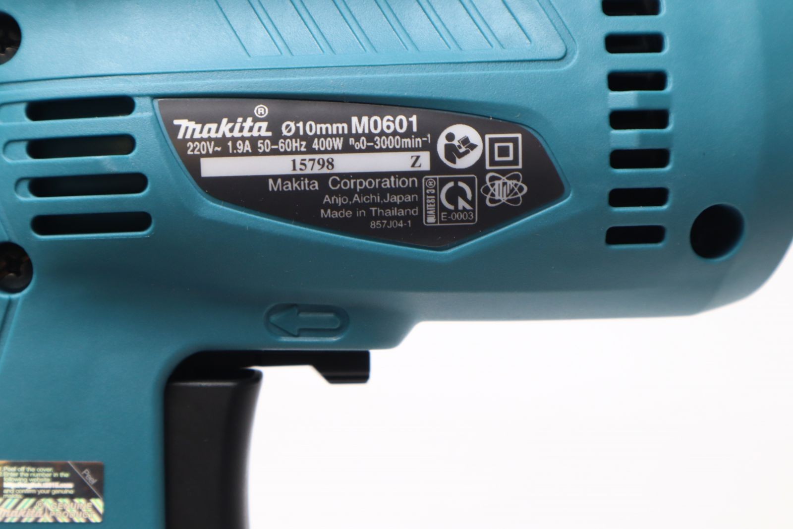 Máy khoan Makita M0601B 400W đầu kẹp 10 mm