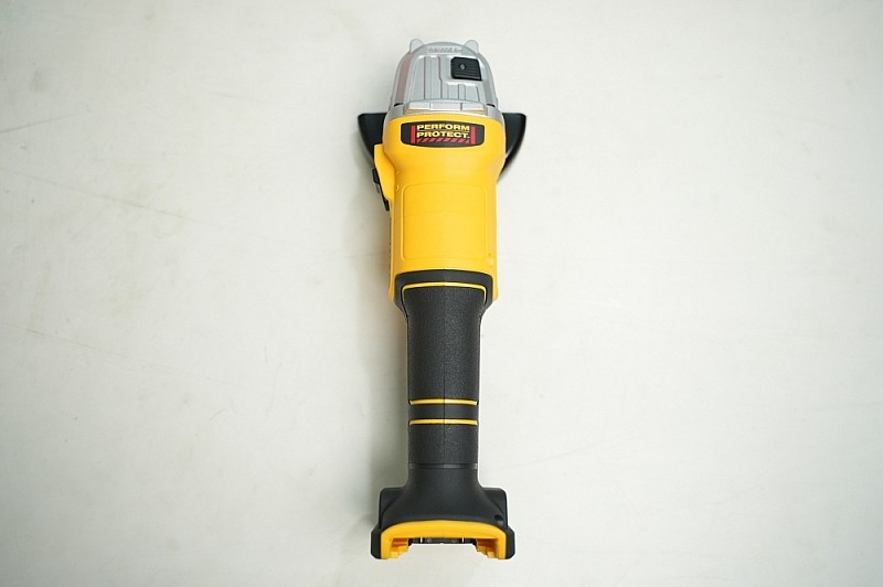 Máy mài góc dùng pin Dewalt DCG407N-B1 20V Max đá 100 mm (thân máy, chưa pin sạc)