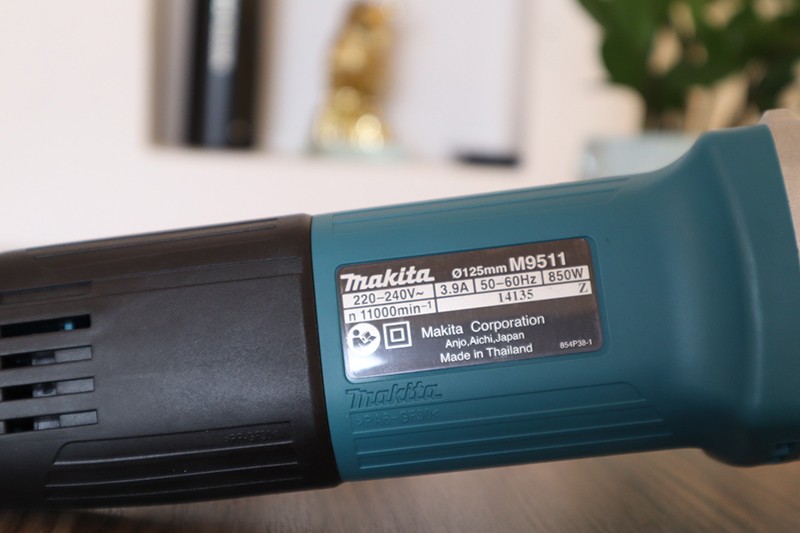 Máy mài góc Makita M9511B 850 W đá 125 mm