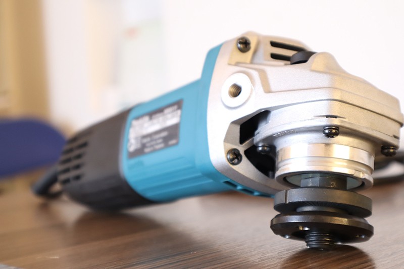 Máy mài góc Makita M9511B 850 W đá 125 mm