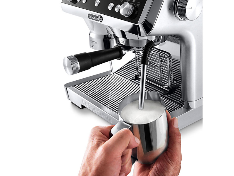 Máy pha cà phê bán tự động De'Longhi EC9355.M