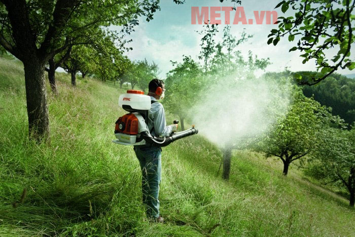 Máy phun thuốc chạy xăng STIHL SR 5600