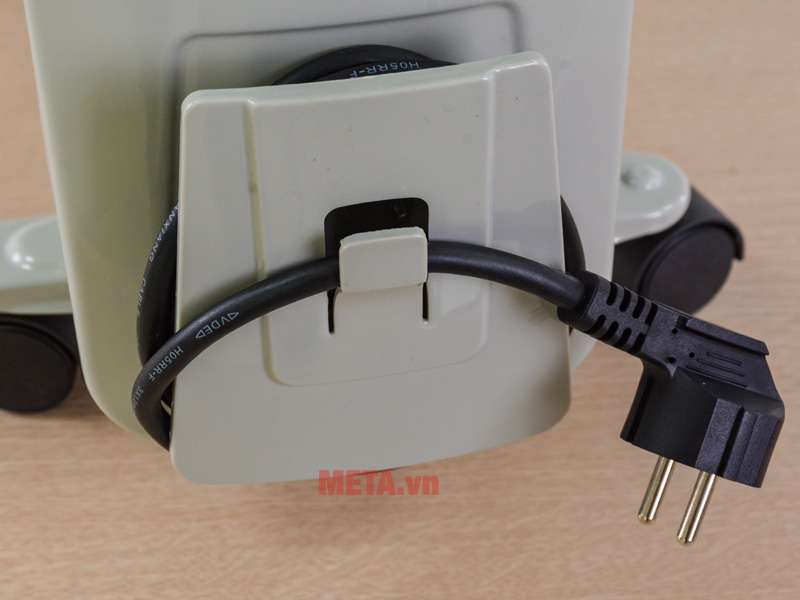 Máy sưởi dầu Tiross 11 thanh TS920 (có hẹn giờ)