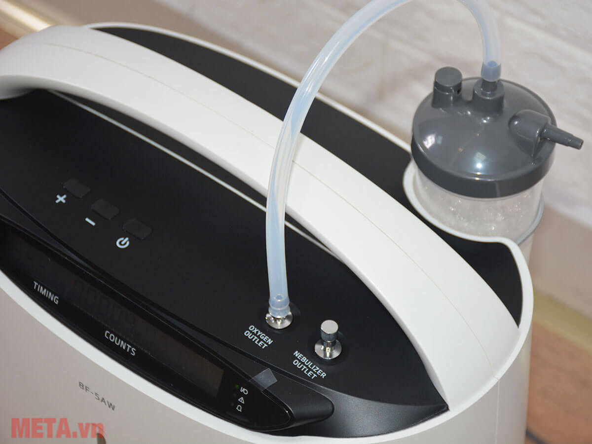 Máy tạo oxy y tế Yuwell 8F-5AW