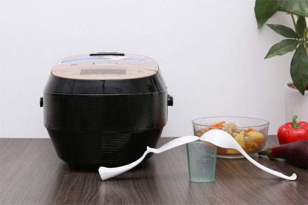 Nồi cơm điện tử cao tần Midea MBHS4007 1,5 lít