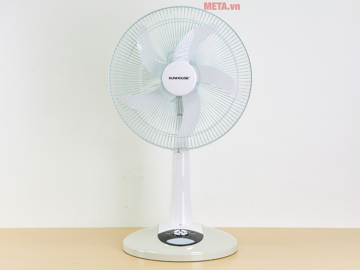 Quạt cây sạc tích điện Sunhouse SHD7228