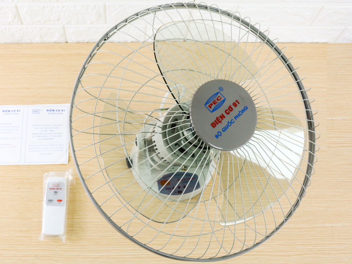 Quạt đảo trần Điện Cơ 91 QĐT400ĐK có điều khiển