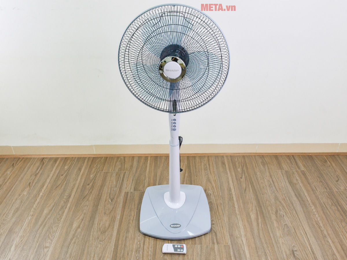 Quạt đứng Sharp PJ-S40RV có điều khiển từ xa