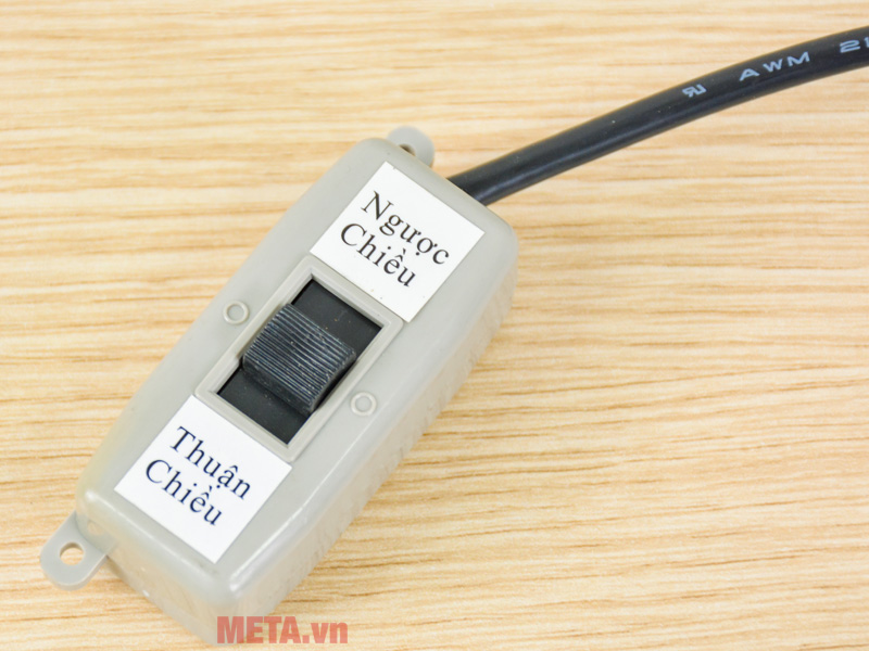 Quạt thông gió gắn tường Dasin KVF-1230