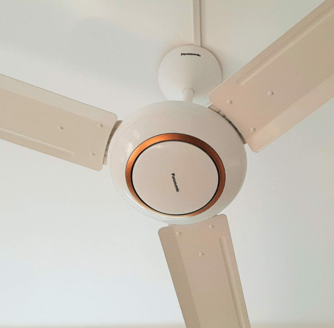 Quạt trần Panasonic F-60MZ2 3 cánh 150cm