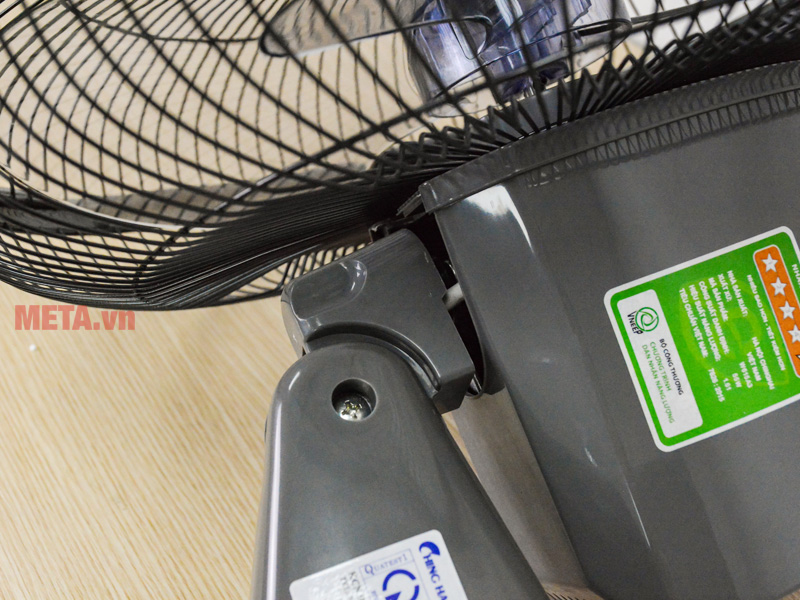 Quạt treo tường Ching Hai W615A có điều khiển
