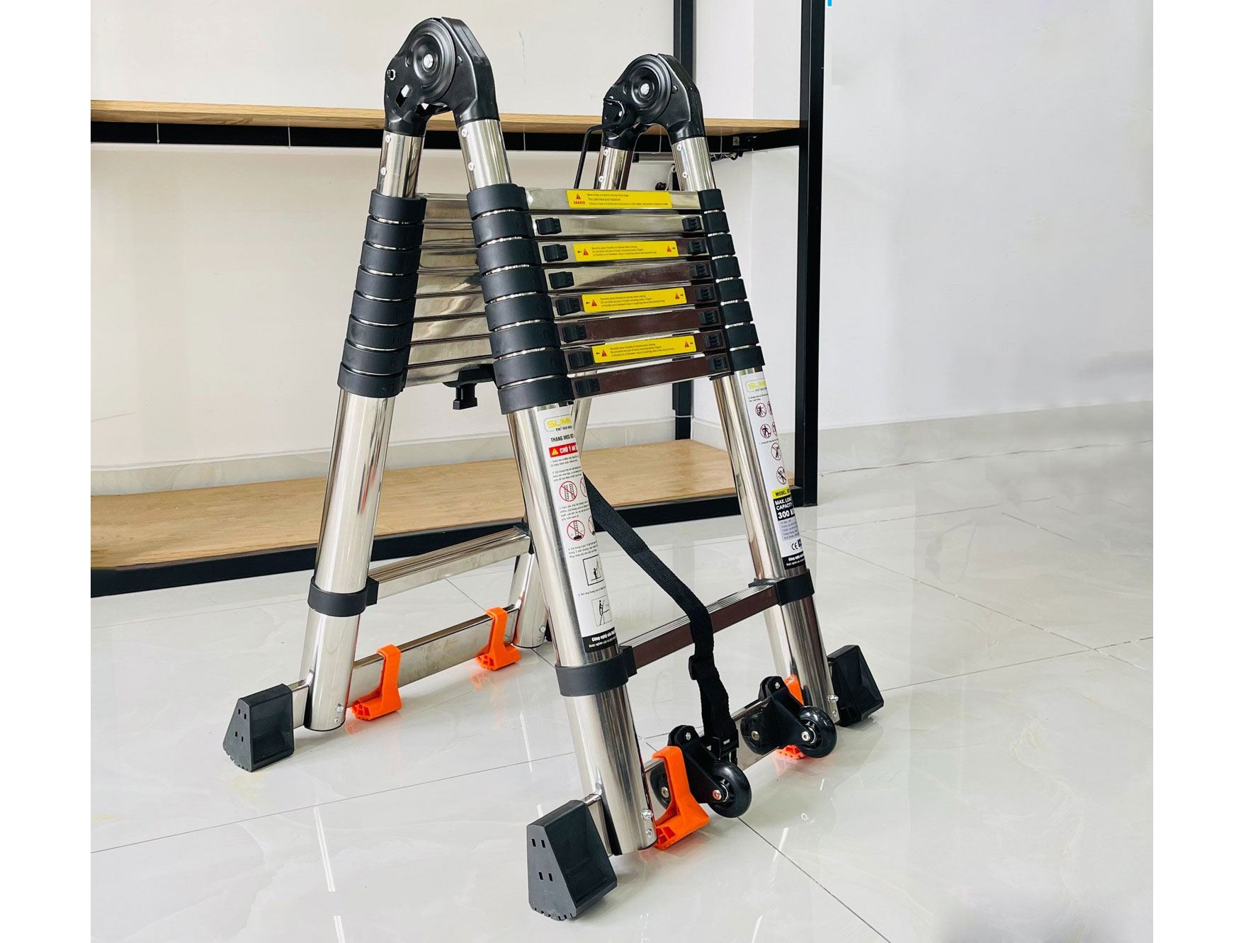 Thang inox rút chữ A Sumika TA220