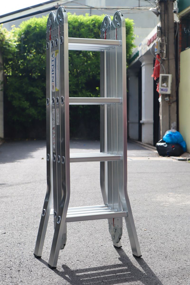 Thang nhôm gấp khúc 4 đoạn Nikita TGA47 (NKT-A404) – duỗi thẳng 4,7 m