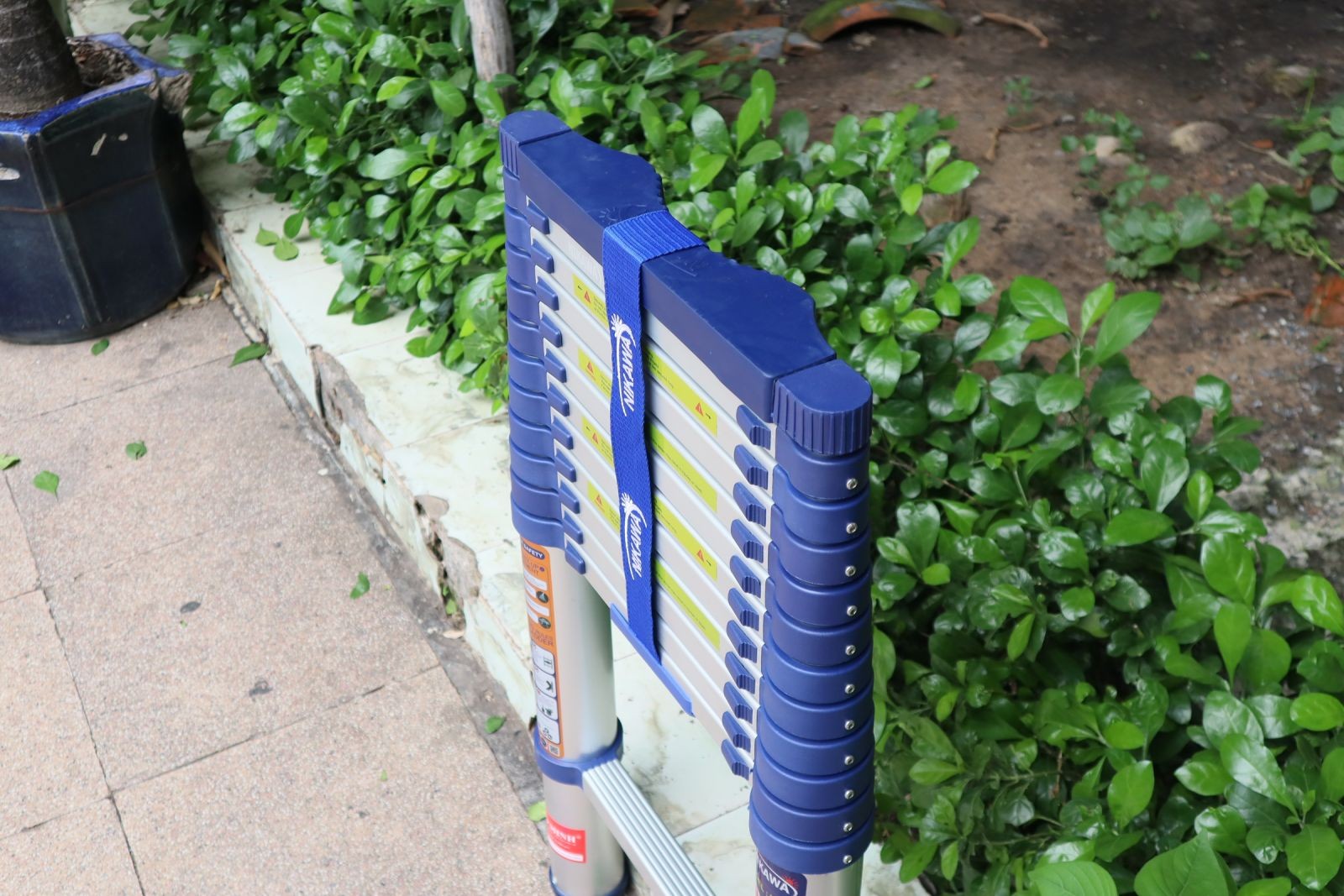 Thang nhôm rút đơn Nikawa NK-38 cao 3,8 m, 13 bậc, tải 150 kg
