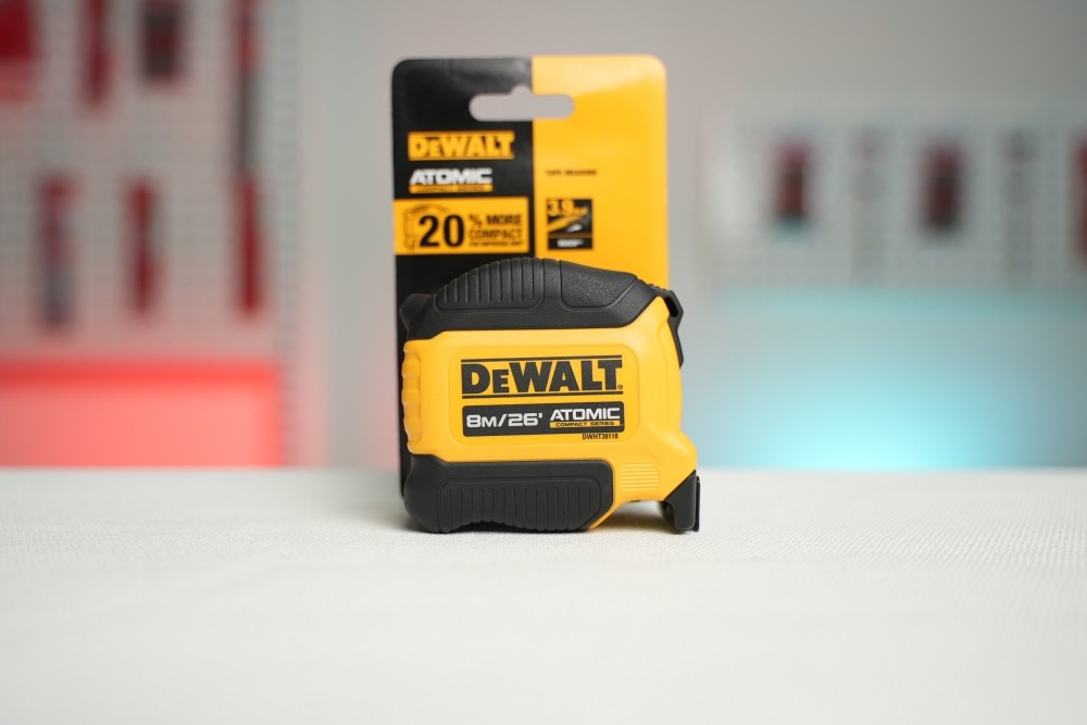 Thước cuộn thép Dewalt DWHT38118-30 8 m bản 25,4 mm