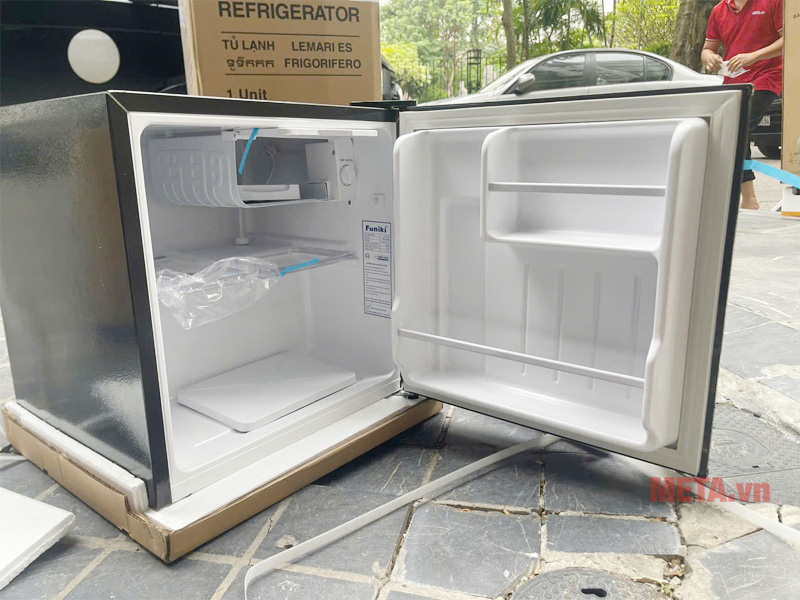 Tủ lạnh mini Funiki FR-51DSU 50 lít
