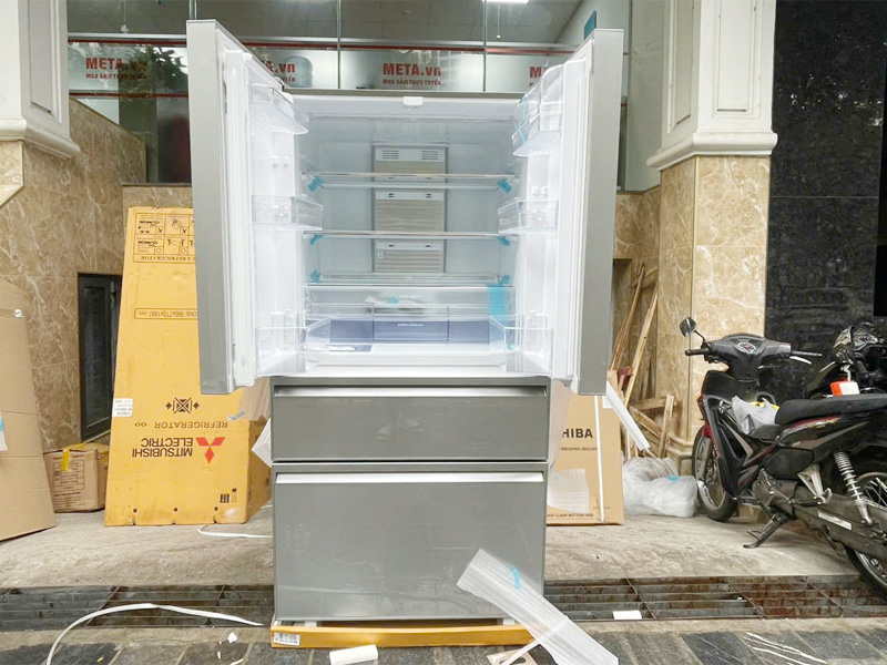 Tủ lạnh Mitsubishi Electric Inverter 564 lít MR-LX68EM-GSL-V 4 cánh