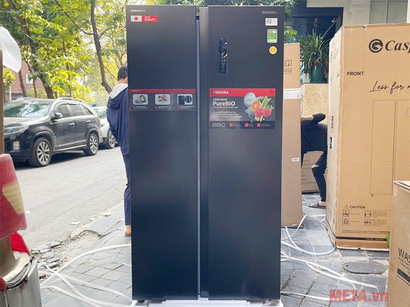 Tủ lạnh Toshiba Inverter 555 lít Side By Side GR-RS696WI-PMV(60)-AG