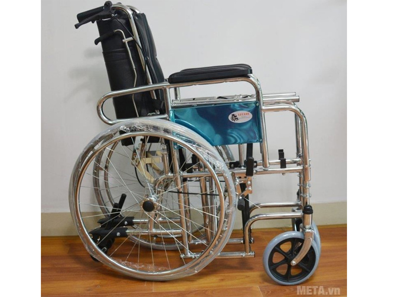 Xe lăn đa năng Lucass V7 (X7/X7A) có bô, ngả nằm, tay phanh